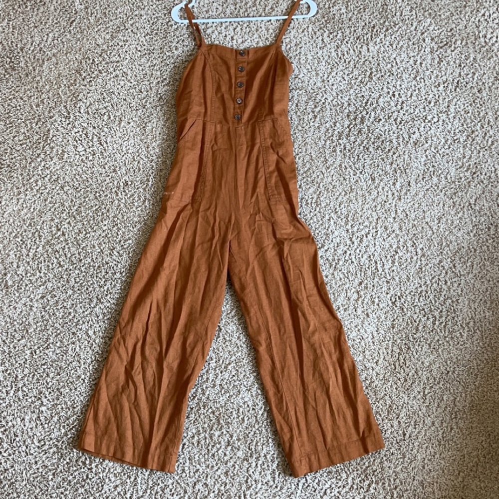 Brand New (tags still on) Old Navy brown jumpsuit